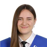 Profesora de guitarra clásica ofrece clases personalizadas